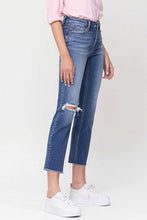 Load image into Gallery viewer, Mid-Rise Straight Crop Jeans