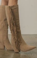 Load image into Gallery viewer, OASIS SOCIETY OUT WEST - Knee-High Fringe Boots