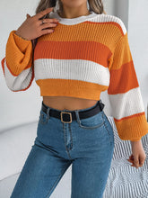 Load image into Gallery viewer, Color Block Round Neck Cropped Sweater