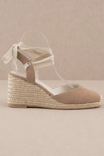 Load image into Gallery viewer, D-ALONDRA-ESPADRILLE, LACE UP, WEDGE