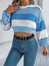 Load image into Gallery viewer, Color Block Round Neck Cropped Sweater